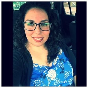 Meet your Posher, Kayla